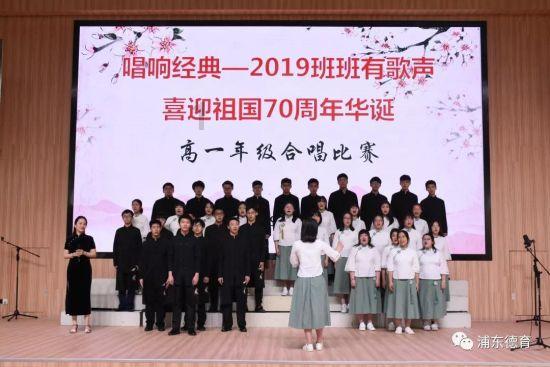 23岁女性小便时带血怎么回事游戏画面